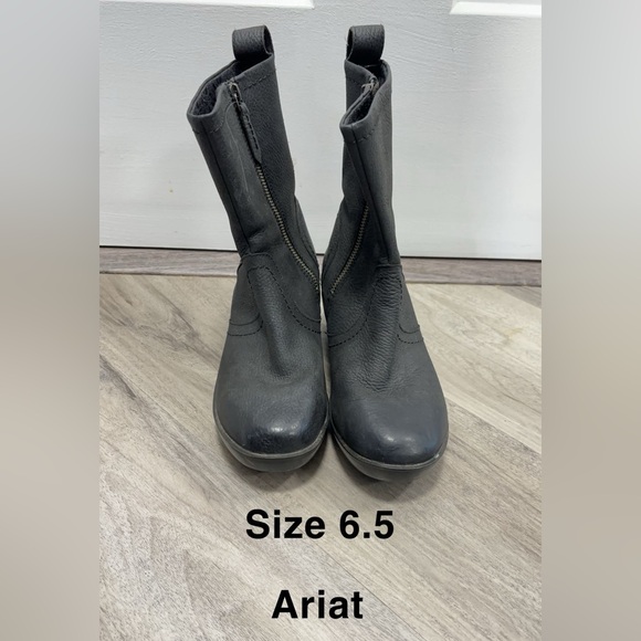 Ladies Ariat Brittany Boots - Picture 1 of 4
